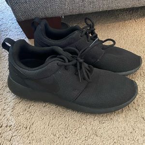 Nike, all black, 6.5 women’s running shoes